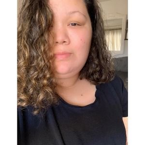 Meet your Posher, Vicky